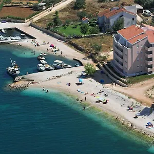 Apartman Plaza, Trogir