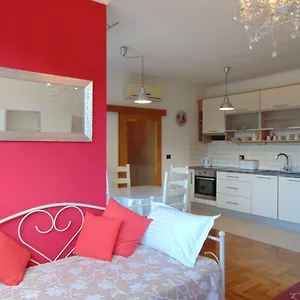 augusta.hotelinzadar.com/