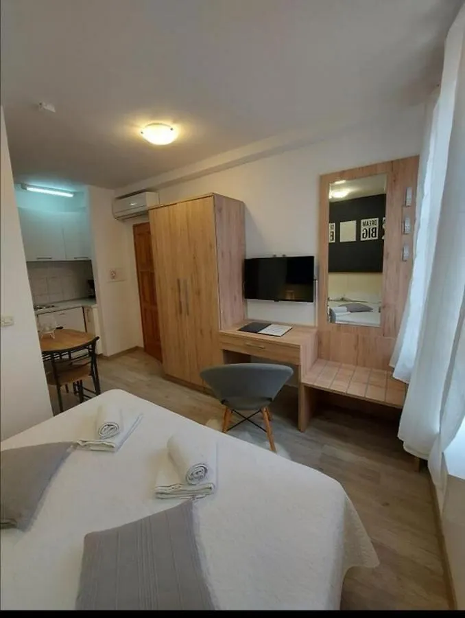Palace Stafileo Trogir 0*,