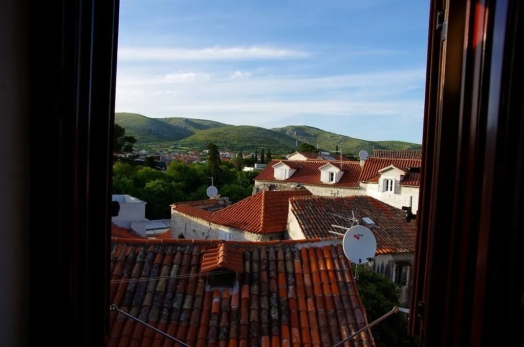 Palace Stafileo Trogir 0*,