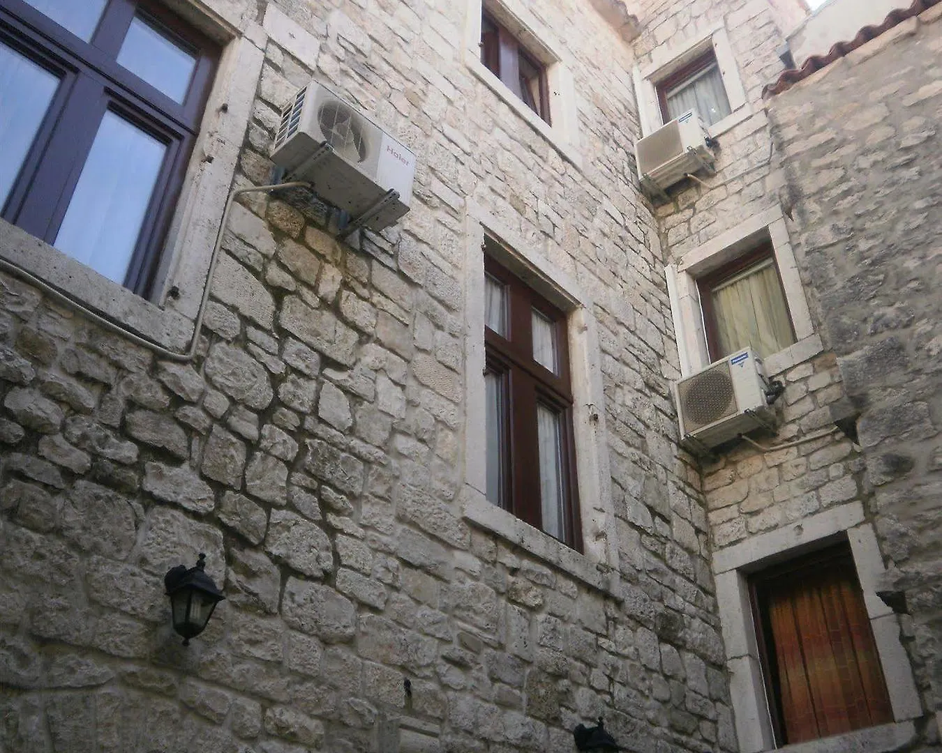 Palace Stafileo Trogir Kroatië